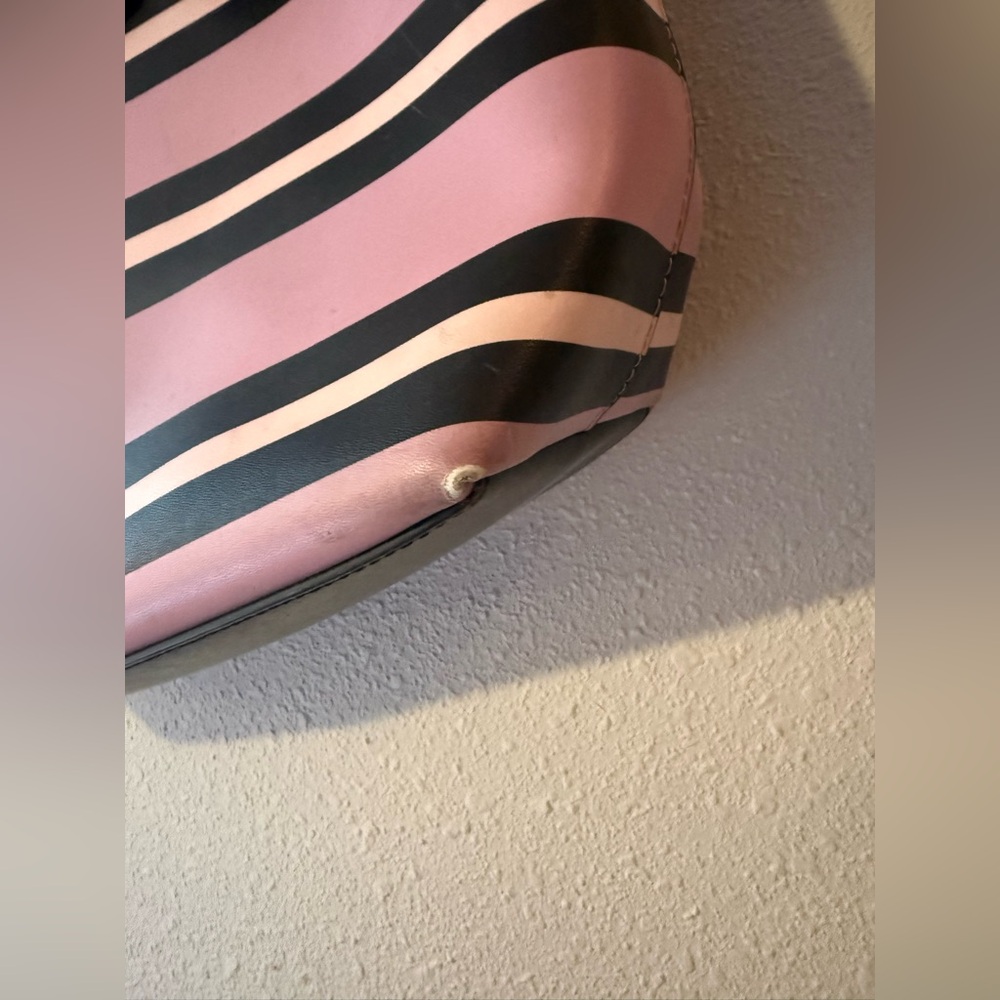 KATE SPADE NEW YORK CASSY OTTOMAN STRIPED LARGE TOTE BAG - Picture 3 of 8